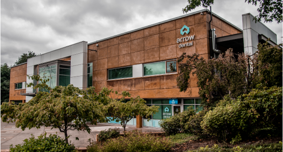 Arrow Dental Milwaukie office exterior